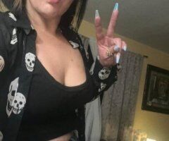 cock-hungry BRAT 💔 deep throat QUEEN 😘 - Image 9