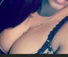 hola amore llamame soy dominicana y rica horny lil freak - Image 5