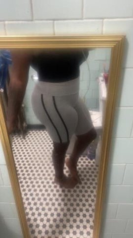 🥰 Thickums 🥰 - 1