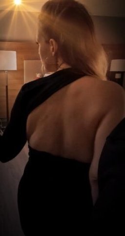 ITS HUMP DAY!! HUMP DAY!! HUMP DAY!! TEXT KACEY RAE!!!!😚🤭🤫💯👄 **serious inquiries only** - 1