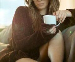 St. Louis escorts - Incalls,OUTCALLS, CARDATES OR VIDEO CHAT RIGHT NOW!!!