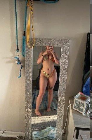 come see a baddie - 1
