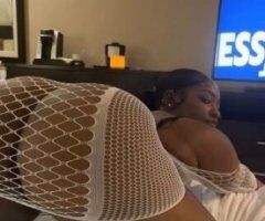 St. Cloud escorts - BACK IN TOWN!!!