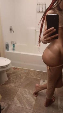 Good Vibes Only Ms Sexy Redbone! Come find out for yourself cuz if u dont have haters you not doing something right😝🙄😴🥴😻! Its all love and peace this way tho wit a deep throat and juicy 💦🔥😻to go wit it! - 1