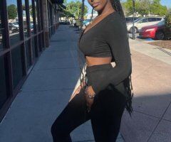 Grand Rapids escorts - Delivery Delivery