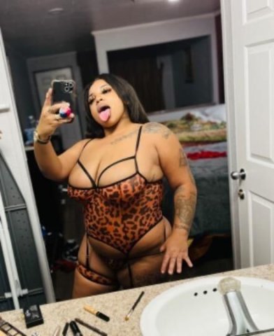OUTCALLS 💦🤤 LETS PARTY & PLAY 👄 🤗 SPLASH QUEEN 🌊 HIGHLY RECOMMENDED 🥇 - 1