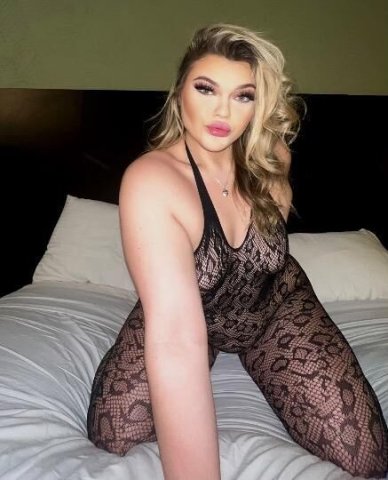 Snow Bunny Fun - 1