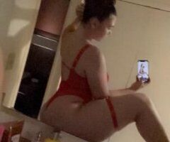 Colorado Springs escorts - Thick and light skinned😘