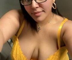 Cum Have Some Hot Fun With A Curvy Bomshell 👅🍆 New In Town !! 🥰 LIMITED TIME 📲 - Image 2