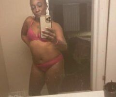 Detroit escorts - FIRST FRIDAY SPECIAS👄🫦👅