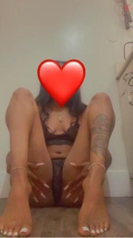 wet pussy 😛😋 $150& up! - 1