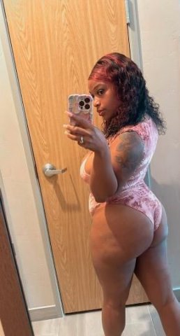 Tight Grip 🥰 💯% Real & Ready to be discretely fucked 💝🍭 Naughty Fun🍌INCALL/OUTCALL✔24/7 Trucker Friendly - 1