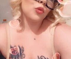 Oakland/East Bay escorts - Hosting in CASTRO VALLEY! Come see me you wont regret it😉! 😍 Your ATF CURVY BLONDE deepthroat queen! The best in the area!! 👸🏼👅🍆💦🫧