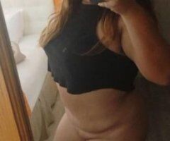 hey daddies , im adrianna its a pleasure meeting with anyone 😘😘 hit my line babies , dont be nervous or shy im here to satisfy your needs 😘💗 - Image 2