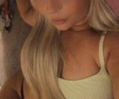 2 Girls or 1 pick your fun! Onlyfans @Rosiefree 🏨 200QV 300HH FT verify 👱🏼♀🍑 - Image 4