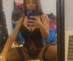 Adult fun Juicy lil booty wet wet mouf💦👅 - Image 4
