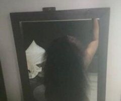 Chicago escorts - Slim Thick Doll 🍫Cum fuck this pretty pussy 💦 pierced nipples 🤤 soft skin ✨Here For A Short Time Not A Long Time