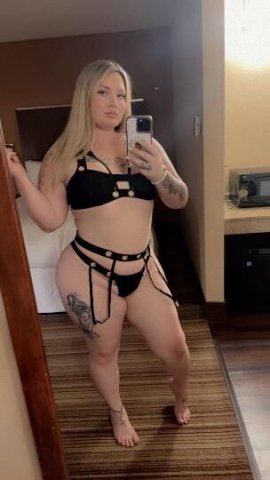 Your ATF ❤ thickk freaky SLUT waiting to satisfy your every desire😜💋💦✨ - 1