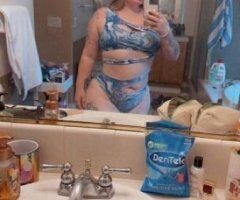 Your ATF ❤ thickk freaky SLUT waiting to satisfy your every desire😜💋💦✨ - Image 9