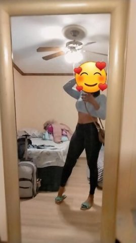 Latina available to spend a pleasant time - 1