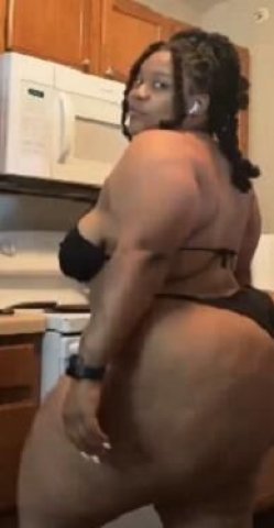 NEW IN TOWN FIRST MEET FOR SOME DEPOSIT MUST FOR ALL DATELS 🔅INCALL 💦OUTCALL & CARDATE AVAILABLE ASK ABOUT MY BJ SPECIAL 😛Facetime fun💫 Also full service available here😍 - 1