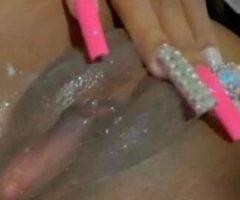 Hot and Horny ready to FUCKKKK 💦 available 24/7 in calls & outcalls - Image 3