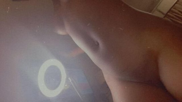 Outcalls blow jobs only today no bare - 1