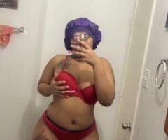 big booty red 💕😝 hot & ready - Image 4