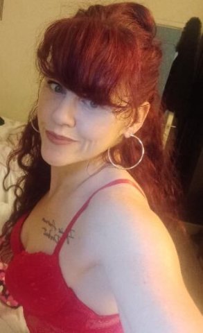 ALEX Red Throat Queen NO DEPOSIT 😻👅👀💋 - 1