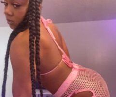 Orange County escorts - It’s The Curvy Goddess 🍑✨ With a Surreal Experience Daddy🤪😩INCALL & OUTCALLS AVAILABLE 24/7 😏 The goddess of the deep throat 💦👅 Safe and unhurried sex🤭