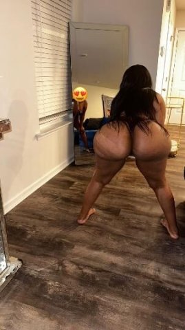 FATTEST ASS IN CHARLOTTE 👅🍑 - 1