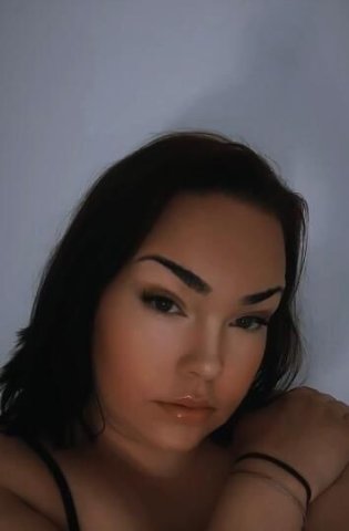 new to town looking for fun - 1