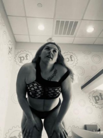 🍭🍇Brainy Lass Seeking Smart Connection 🔥🌶 OUTCALLS 🥳 AVAILABLE NOW 🫦 - 1