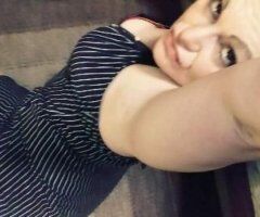 Athens escorts - SHORT GIRLS DO IT BETTER-i am now mobile so outcalls only