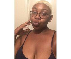 Sexy Thick Chocolate Baby RealSweet aim too please 🤓😘 hmu and see if i catch your interests 😋 - Image 1