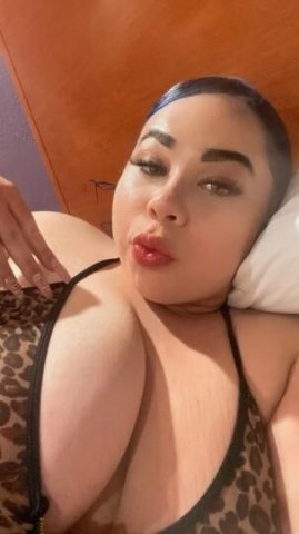 BIG TITTY FREAK 🍭🍬AVAILABLE NOW!! 😁💋 😻Incall outcall - 1