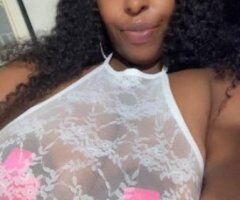 Busty Babe - Image 2
