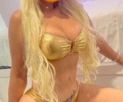 New Haven escorts - sofia sexy blonde and voluptuos girl in PATERSON