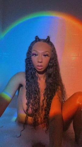 THROATGOAT 👑🌺💋 - 1