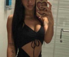 Alluring Allison - Image 3