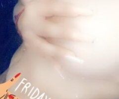 Your gag queen! I love big Heads 😋💦hot latina👅 hablo espanol papi 👅big ass🍑 big ass bouncy & firm tits💦💦 - Image 1