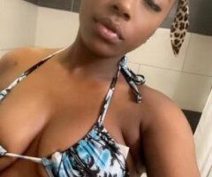 Sexy Chocolate Body Beautiful Face Small waist Long legs - Image 8