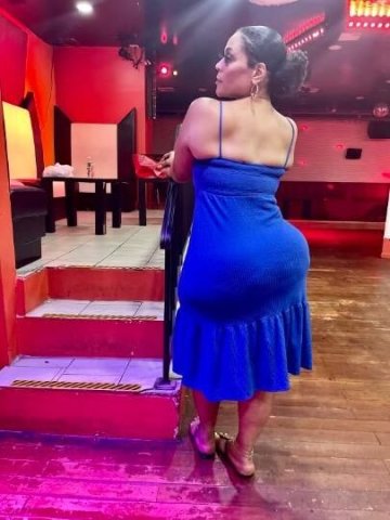 incalls from 9am until1:30 pm mon-friday - 1