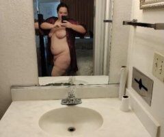 come look at this big boobs baby with $50 specials. - Image 3