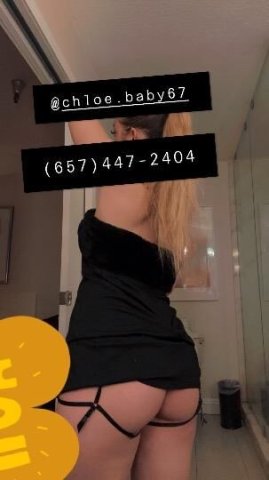 SEXY PETITIE BLONDE - 1