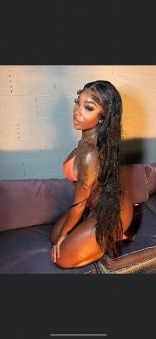 If you are looking for a sexy, sensual, curvaceous girl to show you the RIGHT way to be pleased & have you wanting more call me - 1