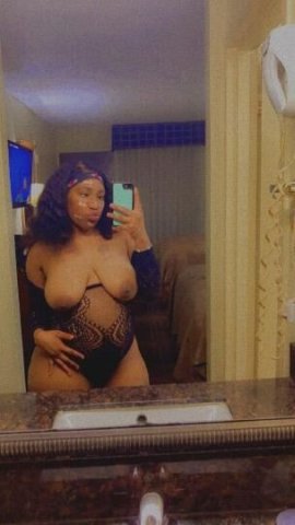 Welcome to Peache's🍑😝 World💦💋 - 1