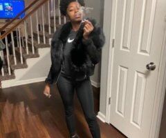 Charlotte escorts - Big dominatrix, lemme drown you in squirt