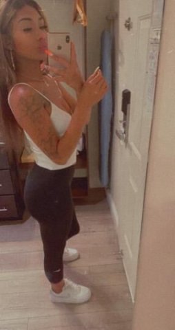 💞✨NEW in Town Super Soaker💦🍑Incalls & Outcalls available Sexy peite doll - 1