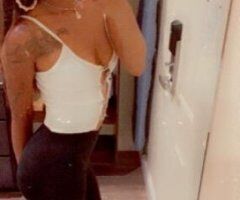 💞✨NEW in Town Super Soaker💦🍑Incalls & Outcalls available Sexy peite doll - Image 2